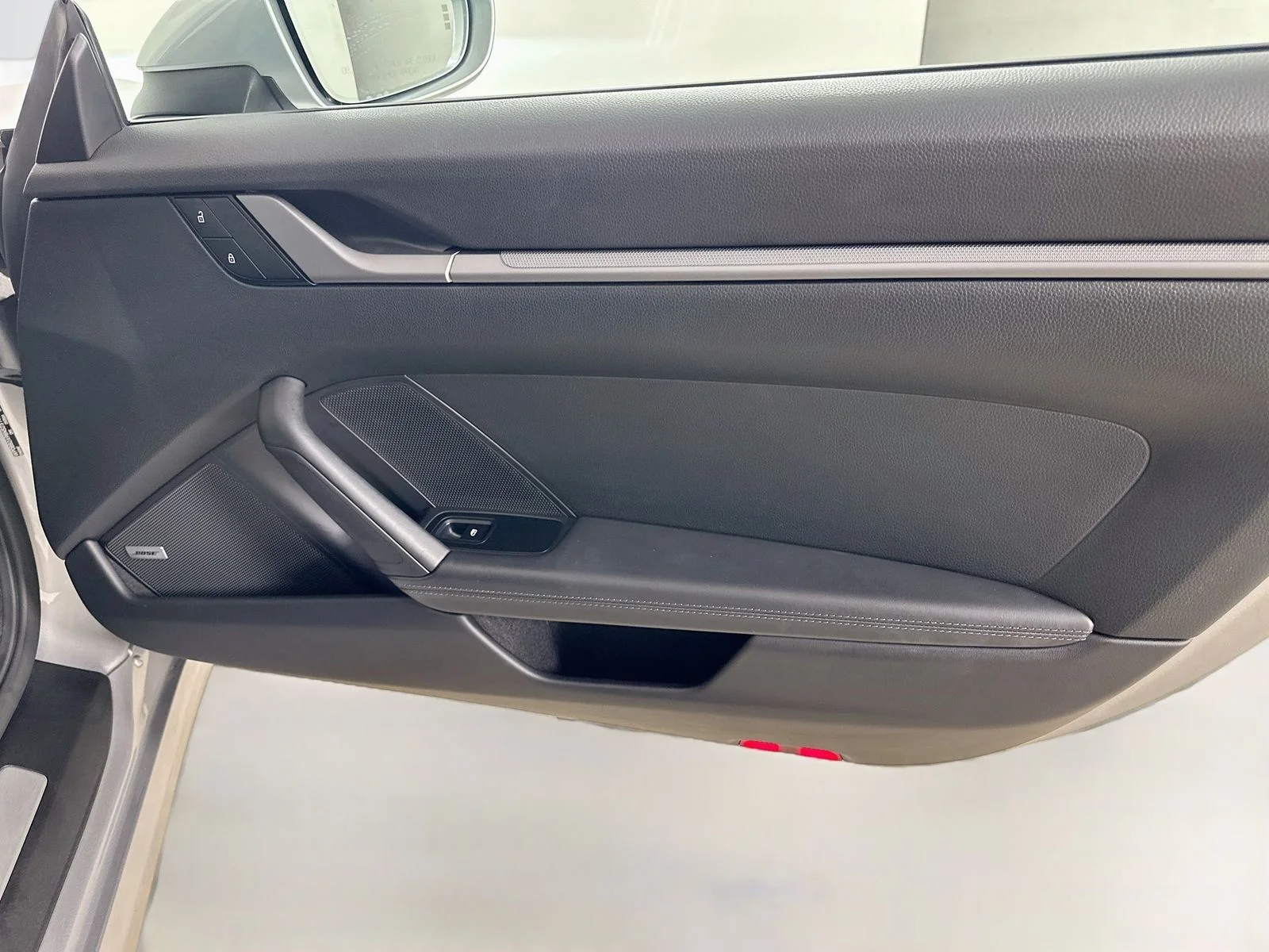 Used 2022  Porsche  image 40
