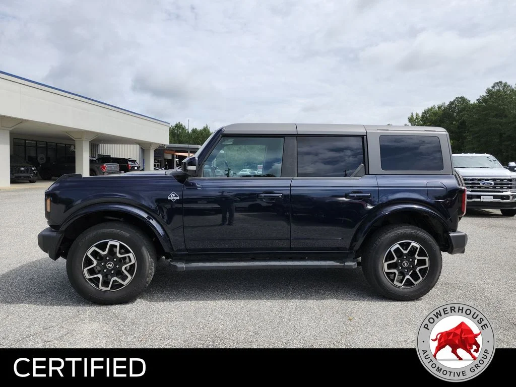 Used 2021 Blue Ford Outer Banks image 2