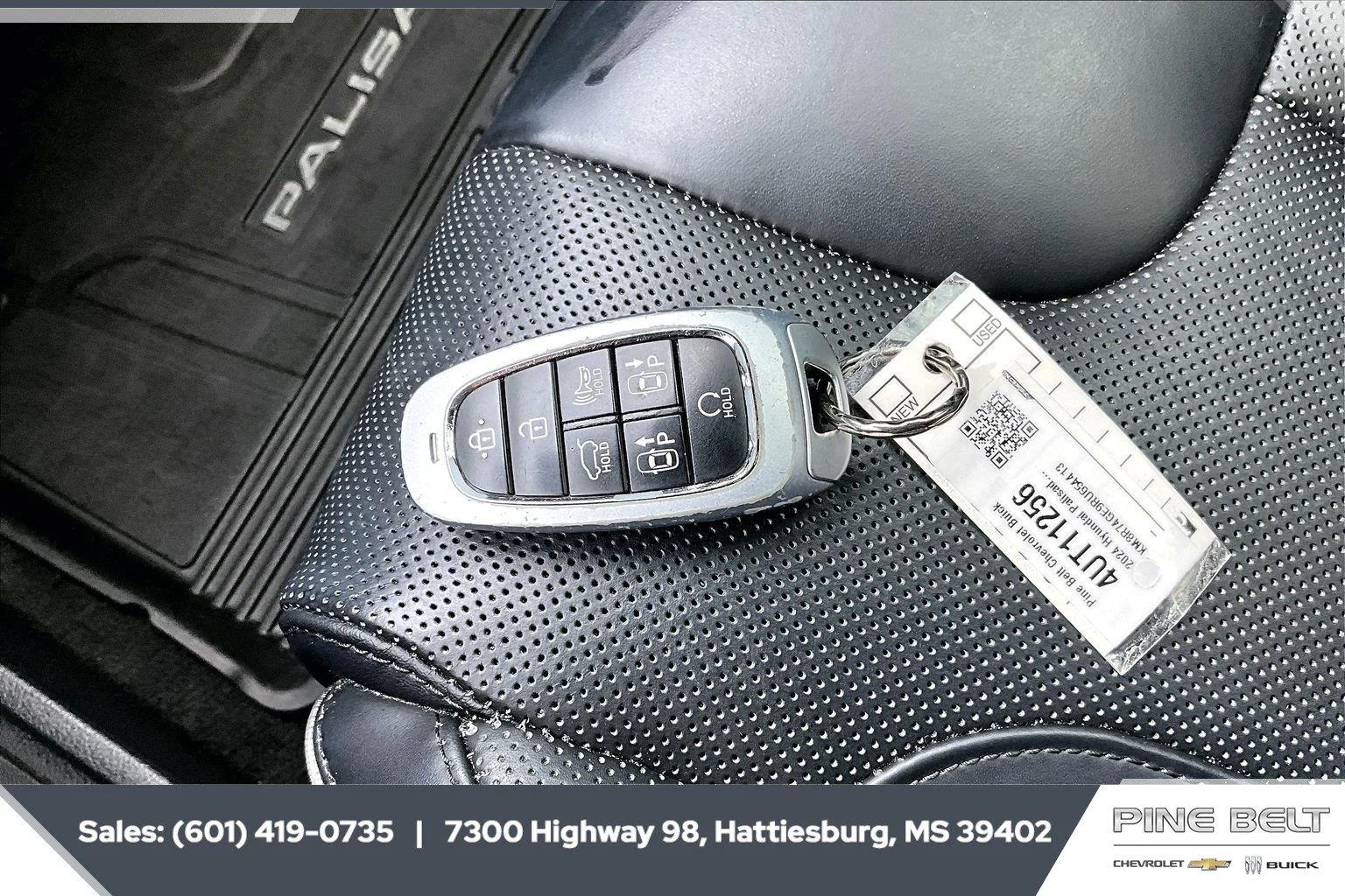 Used 2024 Sierra Burgundy Hyundai Calligraphy image 9
