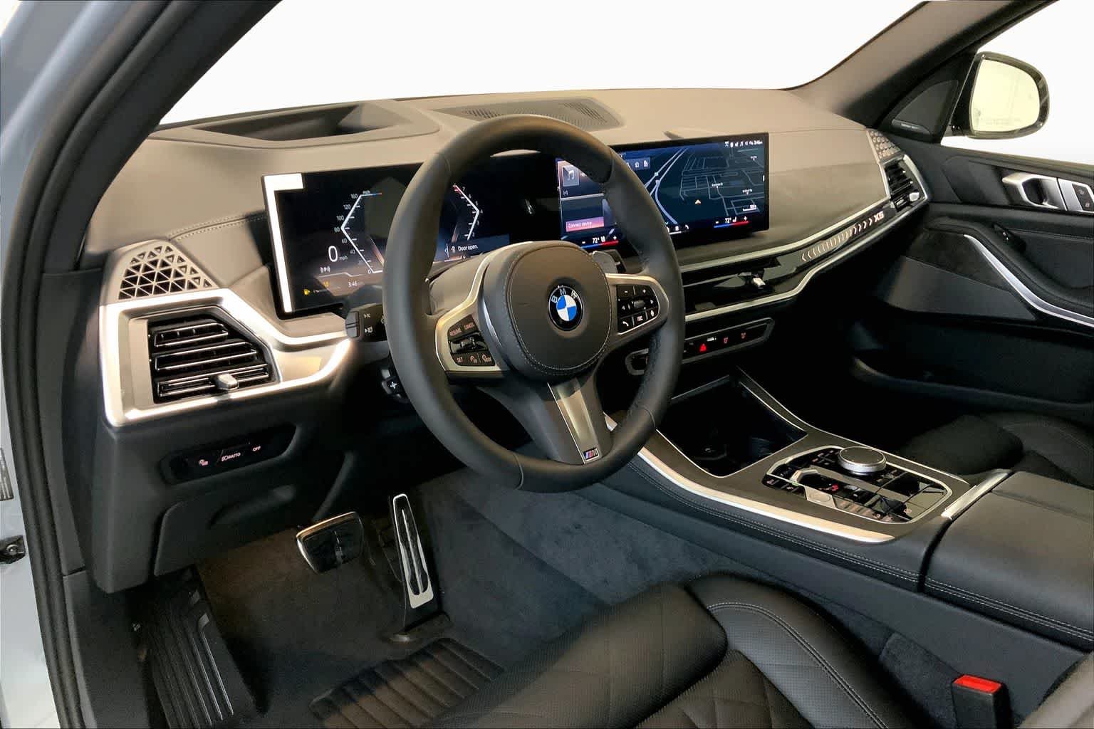 Used 2026 Brooklyn Grey Metallic BMW xDrive40i image 8