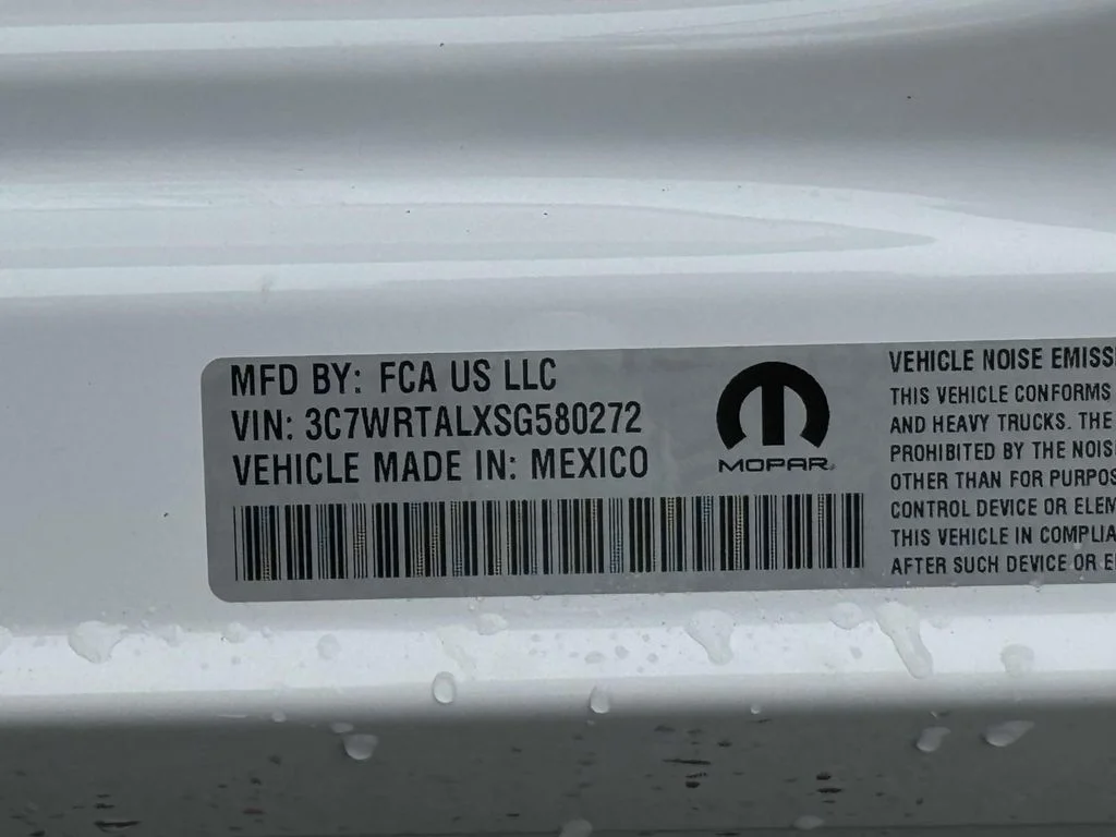 2025 RAM 3500 Chassis Tradesman - Photo 31