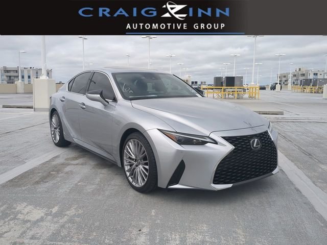 2024 Lexus IS 300