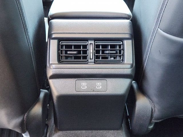 Used 2023 White Honda Touring image 30