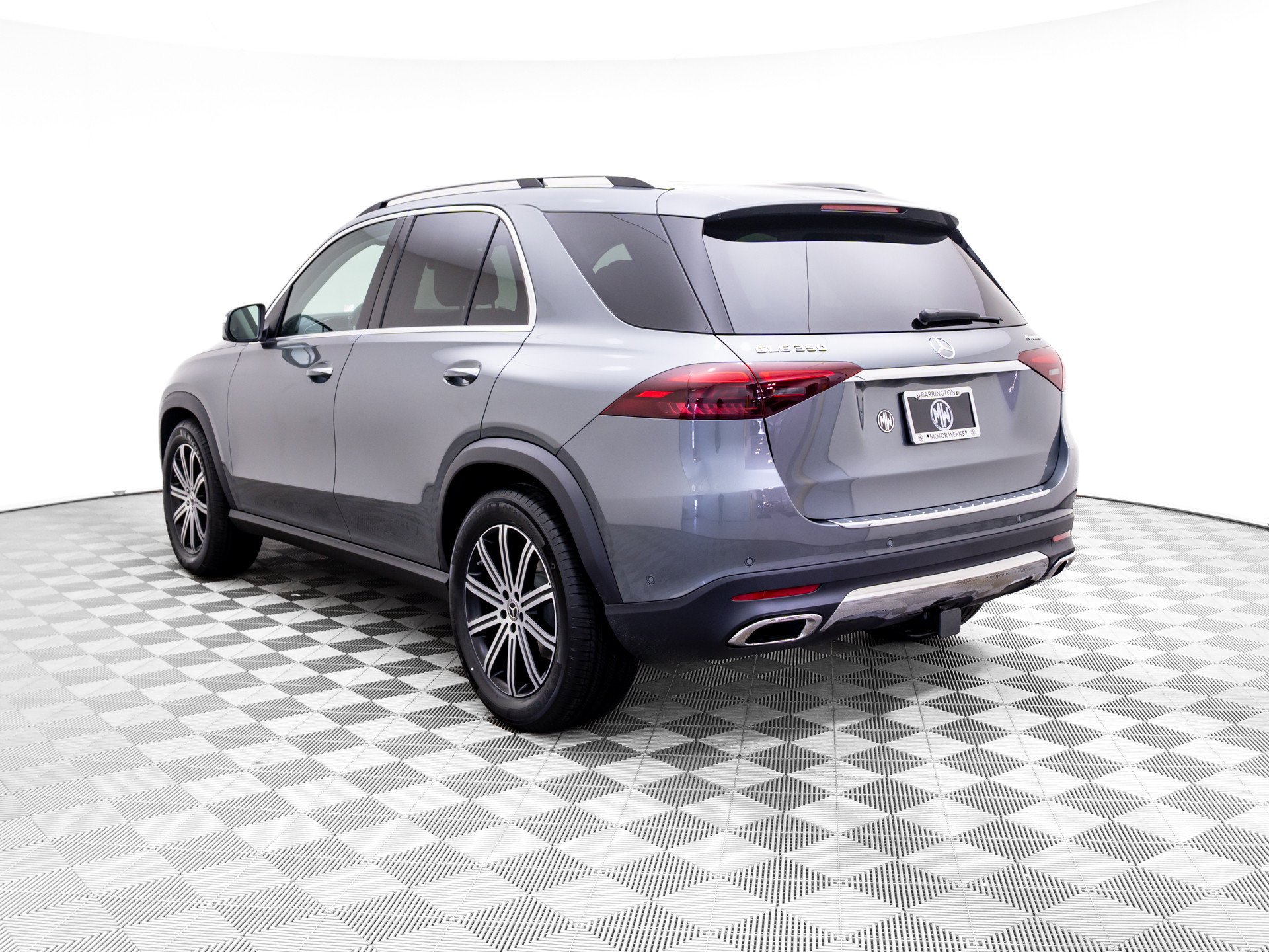 New 2026 Gray Mercedes-Benz GLE 350 image 3