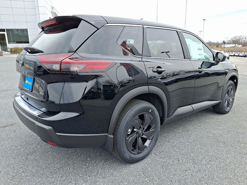 2026 Nissan Rogue — photo 4