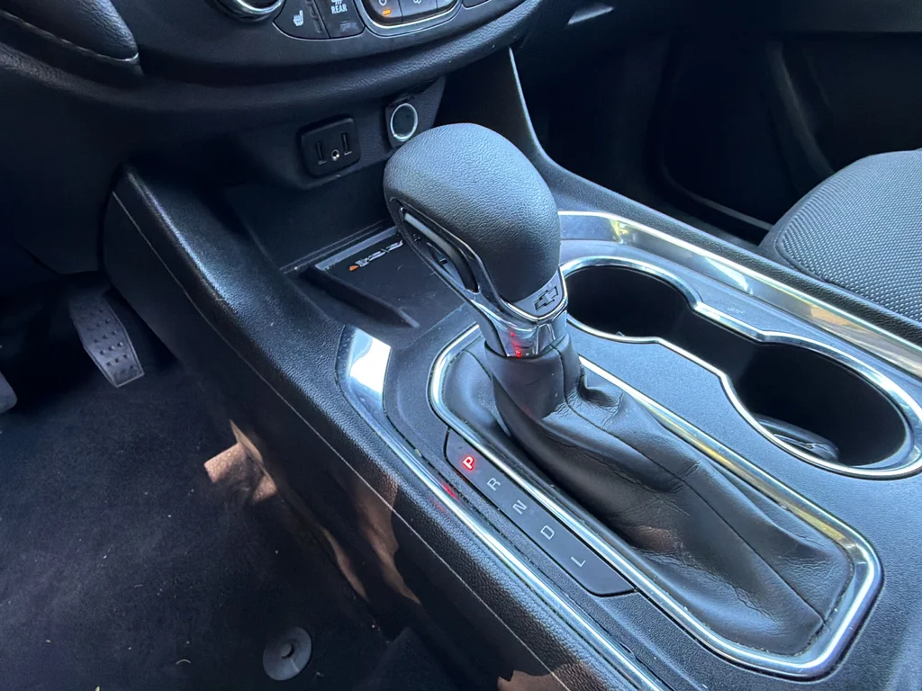 Used 2023 Gray Chevrolet LT image 33