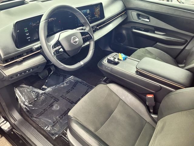 Used 2023 Black Nissan ENGAGE image 10