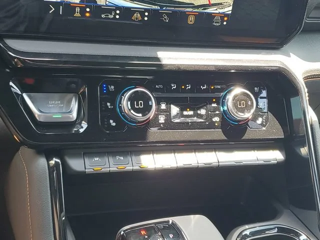 New 2026 Sterling Metallic GMC AT4 image 18