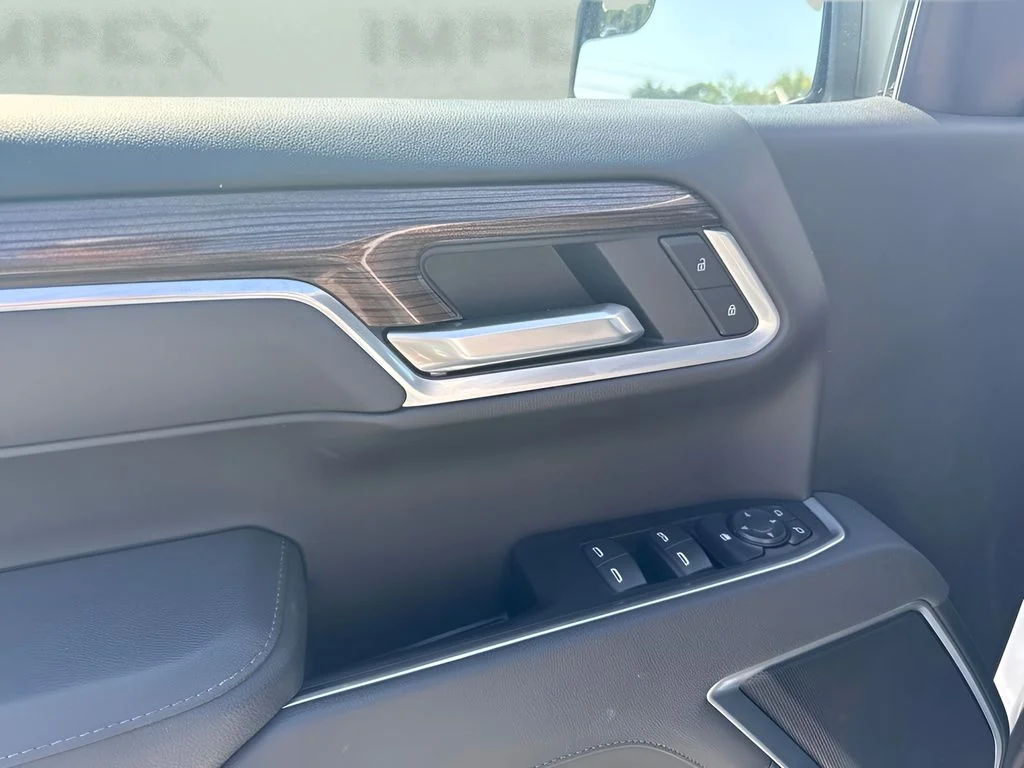 Used 2026 White Chevrolet RST image 24