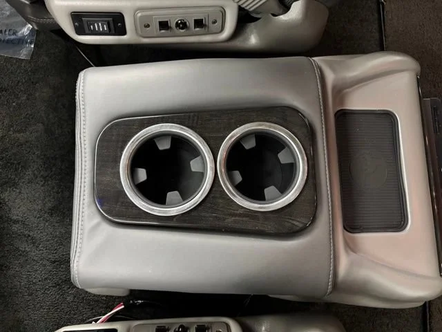Used 2022 Special Exterior Color Chevrolet WT image 37
