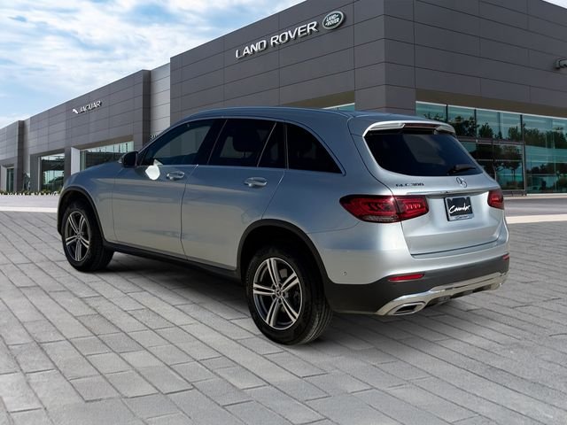 Used 2022 Silver Mercedes-Benz GLC 300 image 3