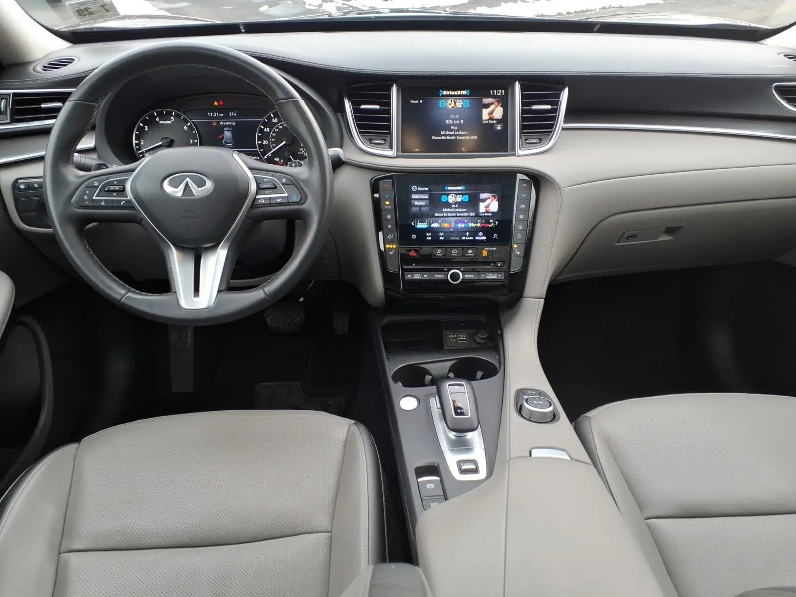 Certified Used 2024 Black INFINITI LUXE image 12