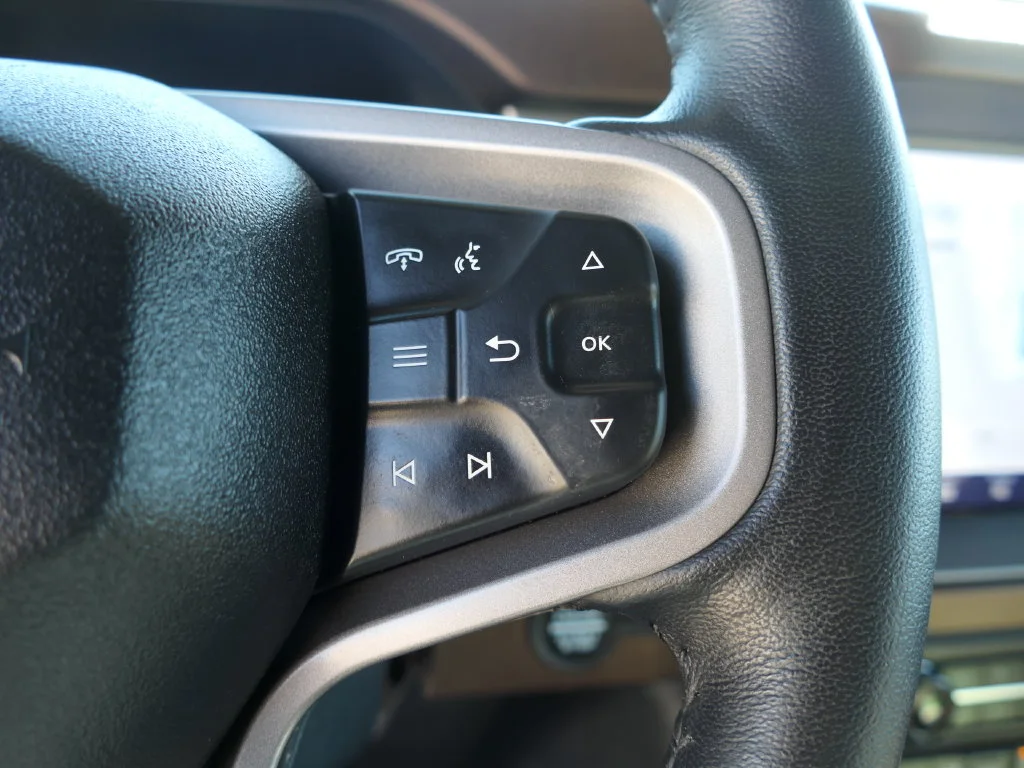 Used 2022 Gray Metallic Ford Outer Banks image 15