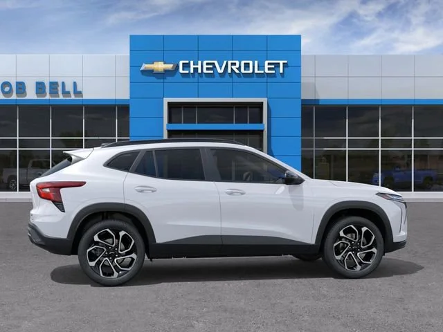 New 2026 Summit White Chevrolet 2RS image 5