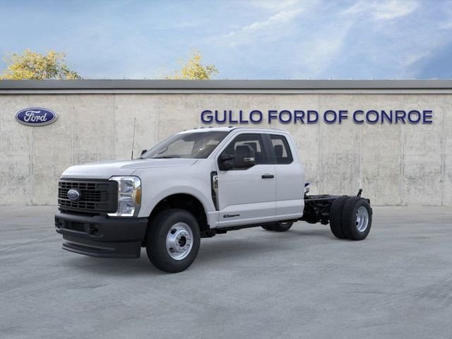 2025 Ford F-350 Super Duty Chassis Cab