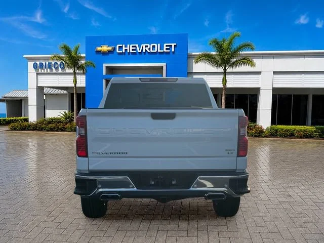 New 2026 Summit White Chevrolet LT image 5