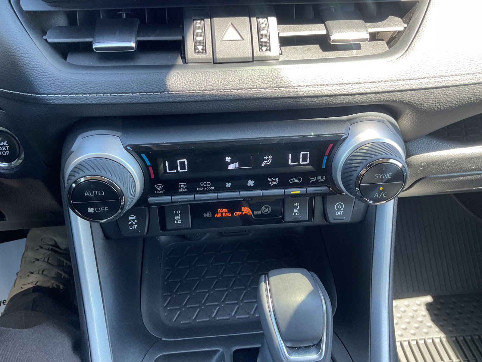 Certified Used 2023 Midnight Black Metallic Toyota XLE Premium image 27