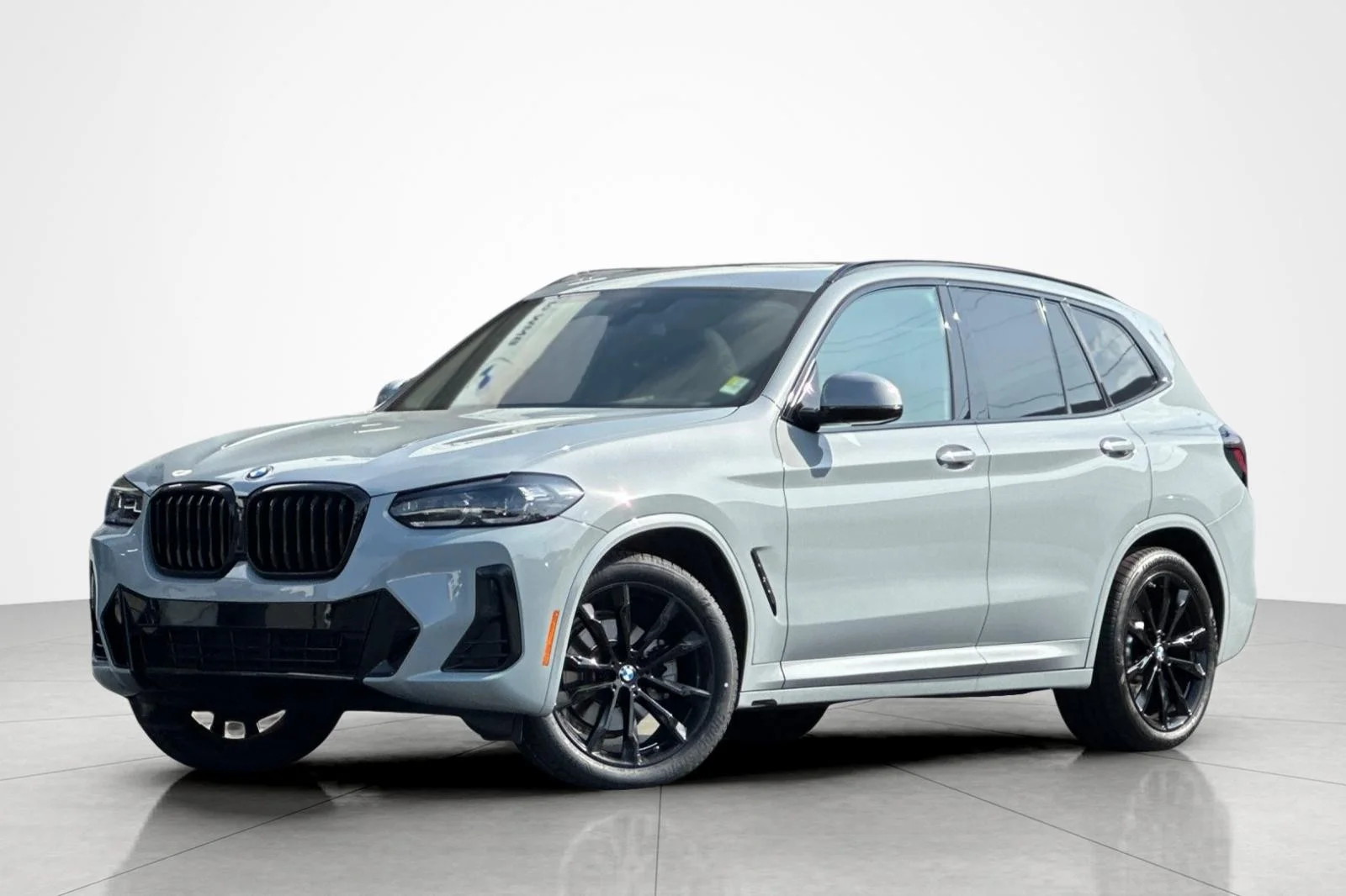 Used 2023 Brooklyn Grey Metallic BMW xDrive30i image 1