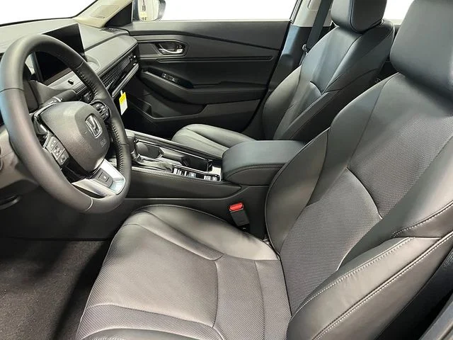 New 2026 Urban Gray Pearl Honda Touring image 19