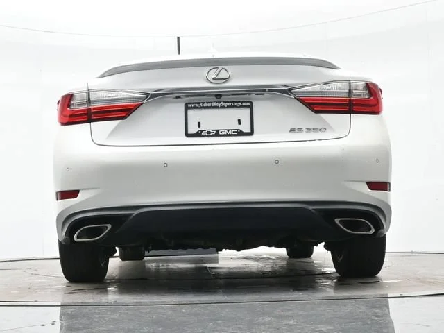 Used 2016 Eminent White Pea Lexus 4DR SDN image 14