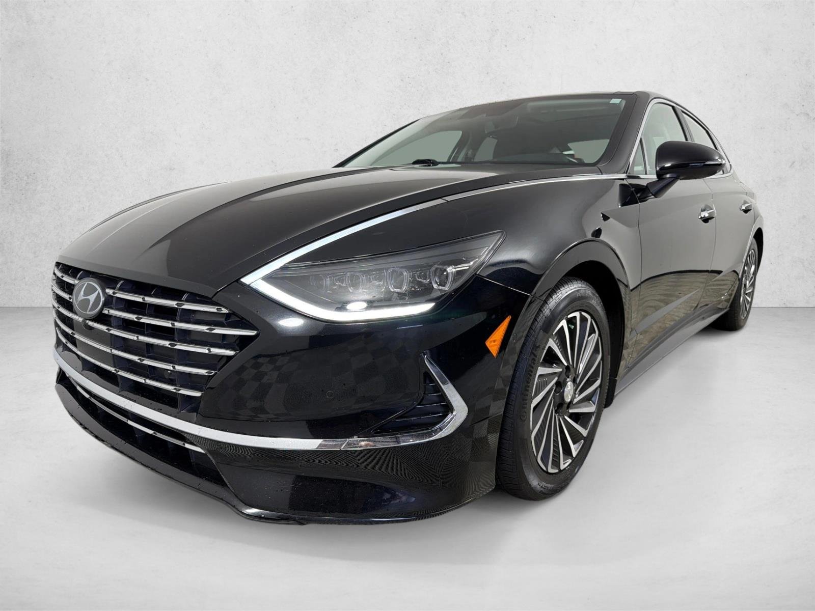 Used 2023 Onyx Black Hyundai Limited image 9