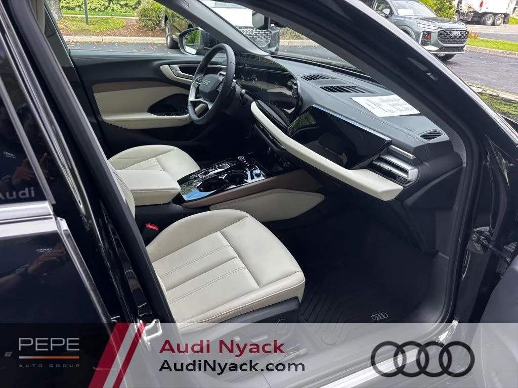 Used 2025 Black Audi  image 20