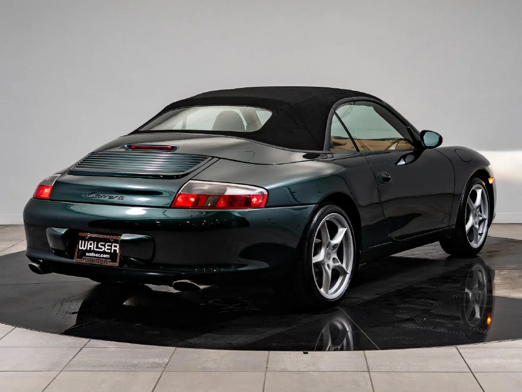 Used 2003 Forest Green Porsche Carrera image 8