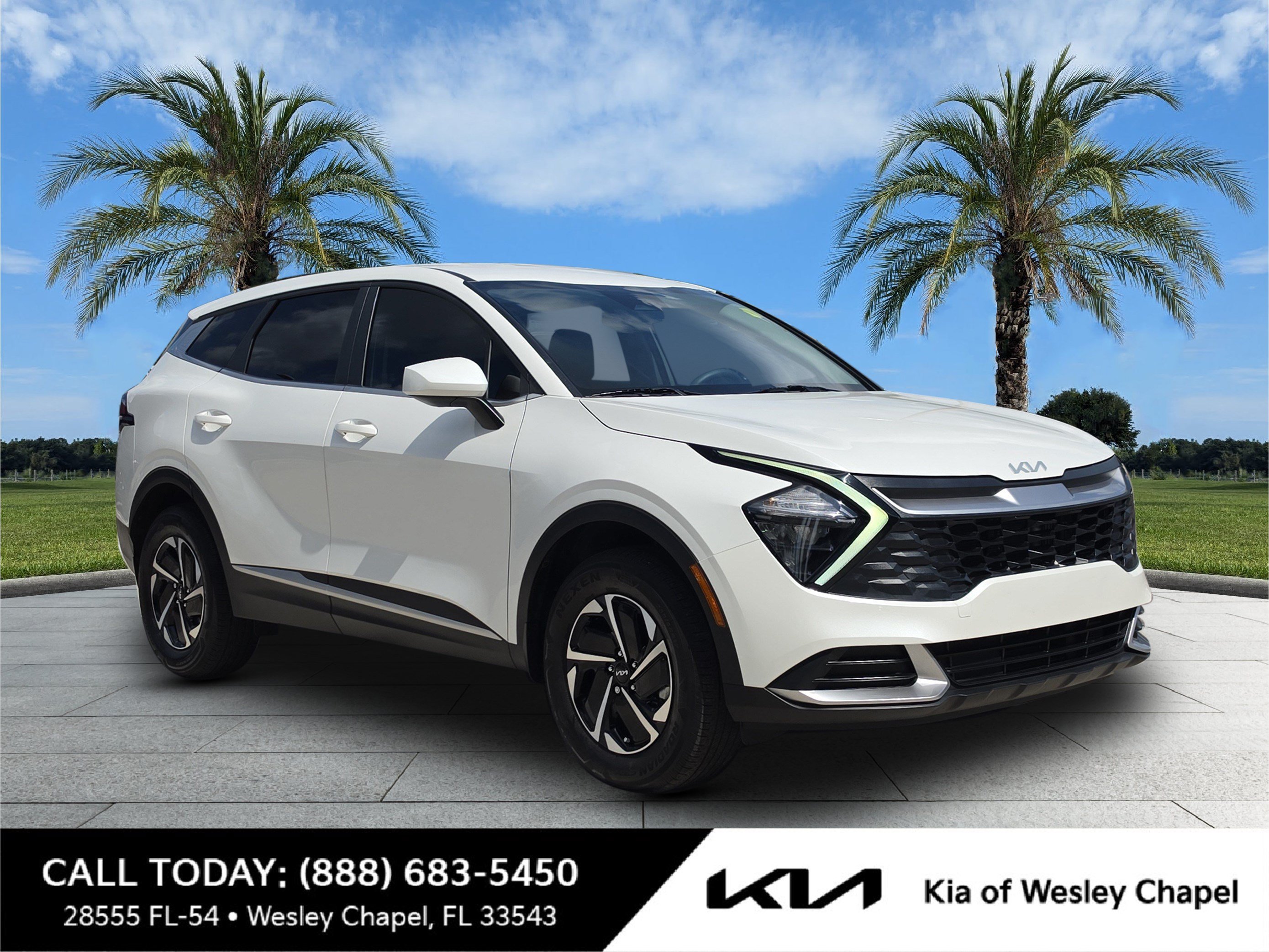 Certified Used 2023 Snow White Pearl Kia LX image 1