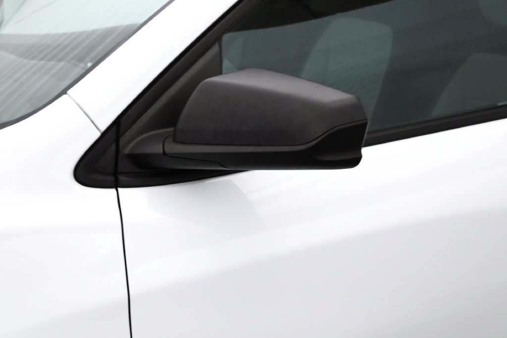 2020 Chevrolet Equinox LS - Photo 11