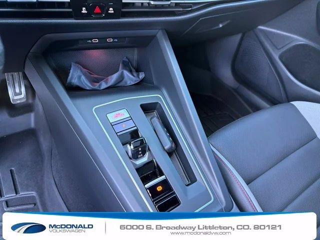 Used 2022 Gray Volkswagen Autobahn image 7