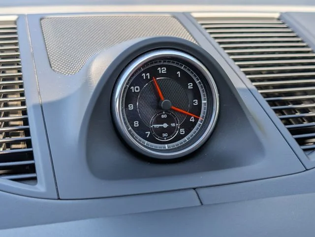 Used 2020 White Porsche Base image 19