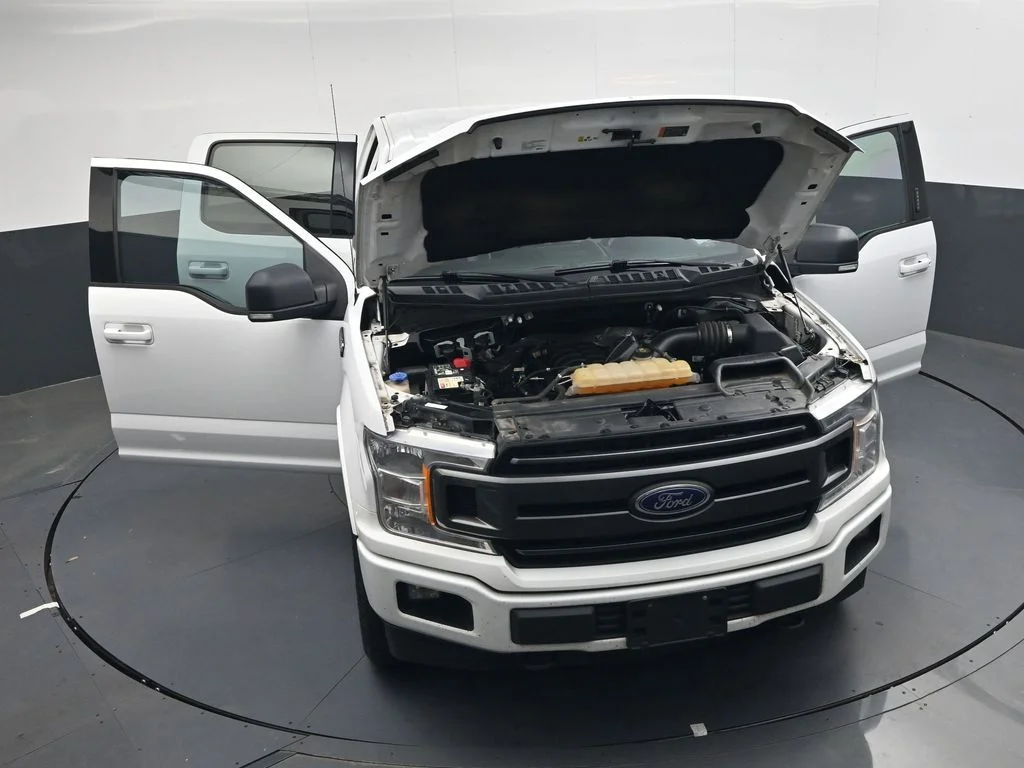 Used 2018 White Ford XLT image 35
