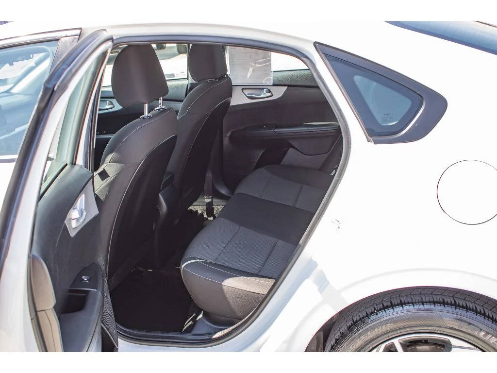 Used 2024 Snow White Pearl Kia LXS image 16
