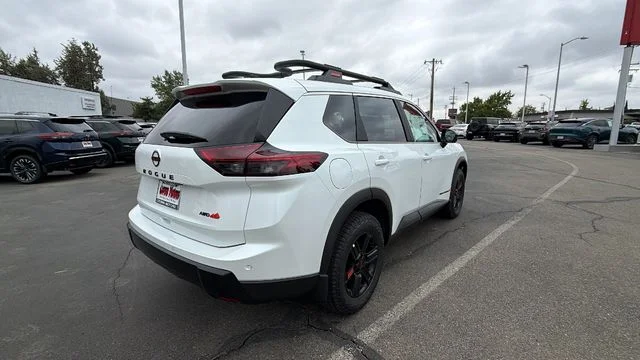 New 2026 Everest White Pearl TriCoat Nissan Rock Creek® image 4