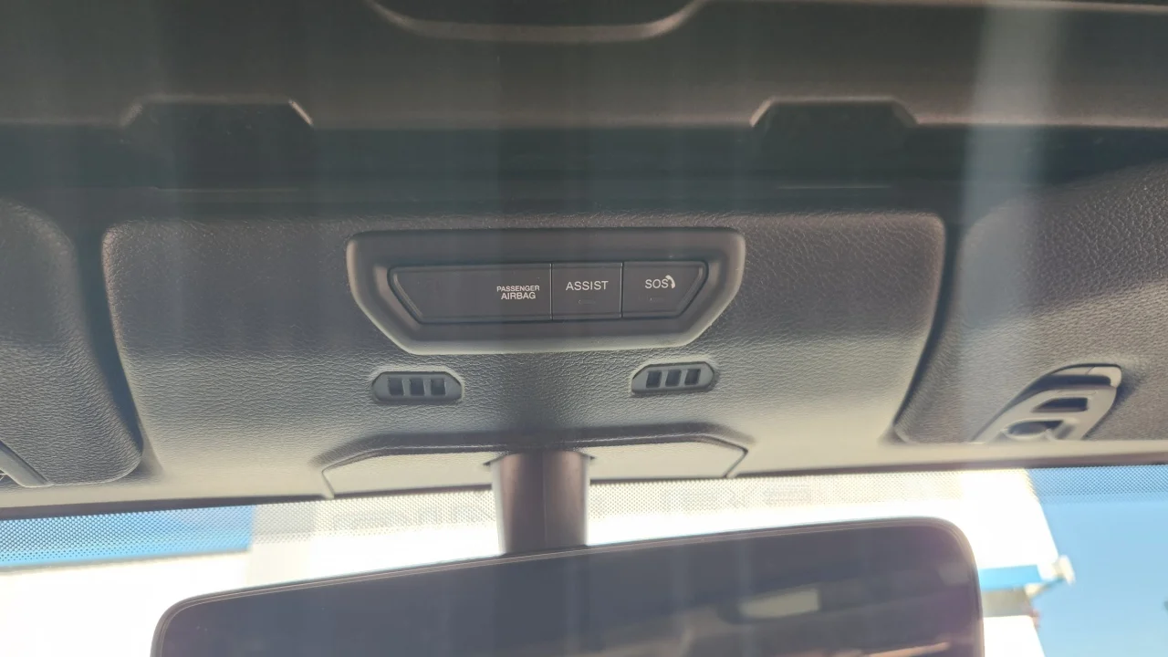 Used 2020 Silver Jeep Rubicon image 17