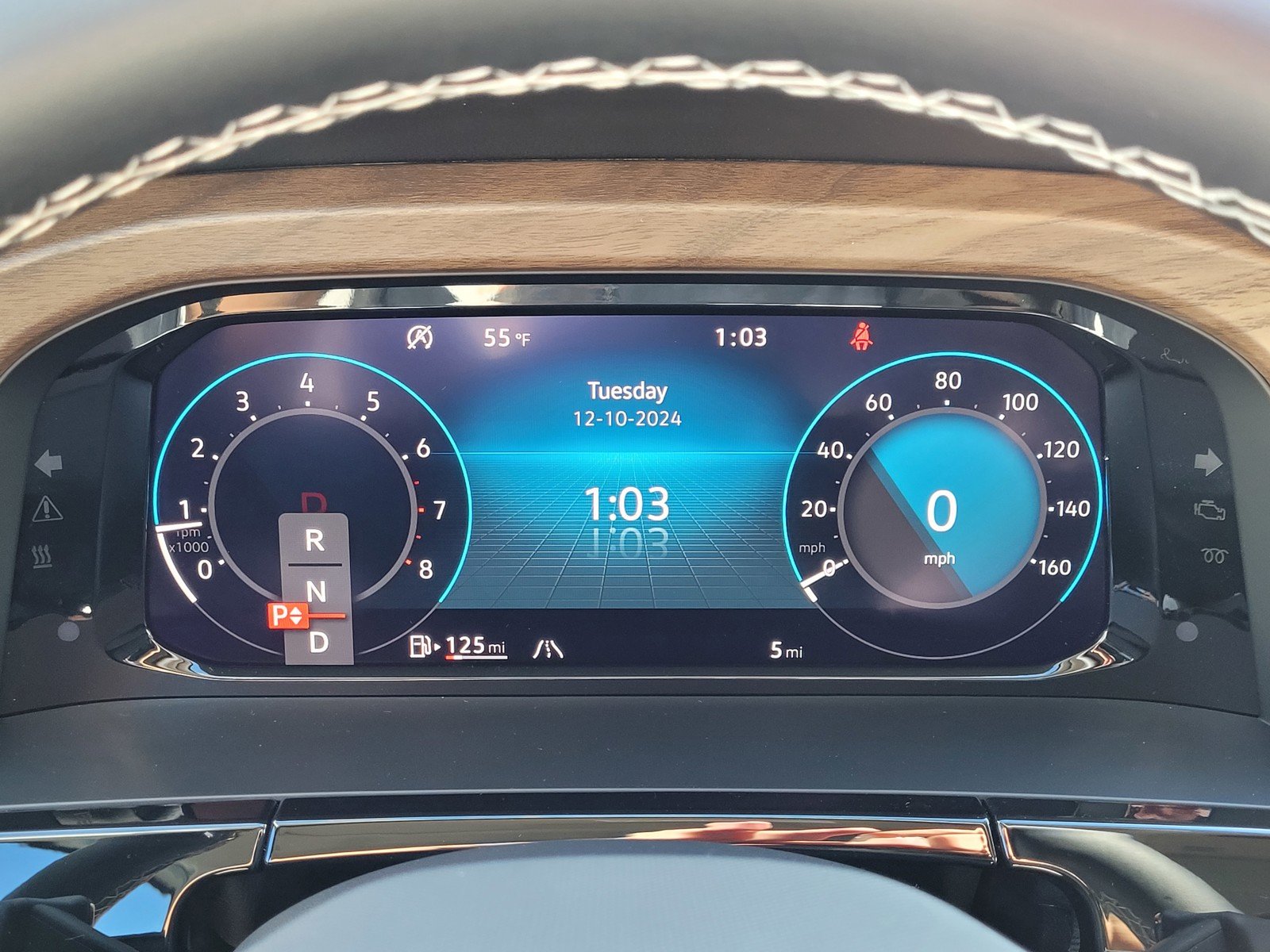 2024 Volkswagen Atlas SE w/Tech - Photo 10