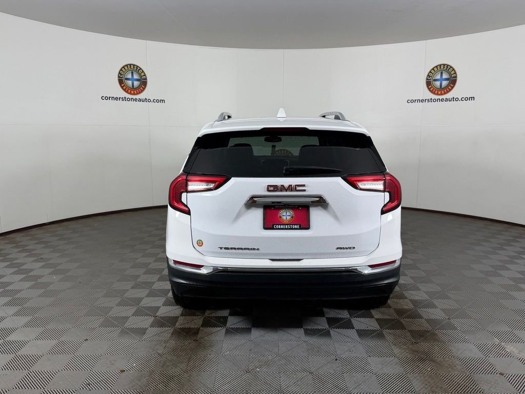 Certified Used 2023 White GMC SLT image 21