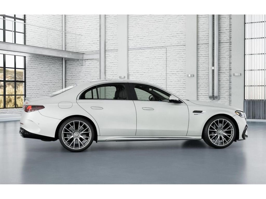 New 2027 MANUFAKTUR Moonlight White Magno Mercedes-Benz AMG® E 53 E 4MATIC+ Sedan image 17