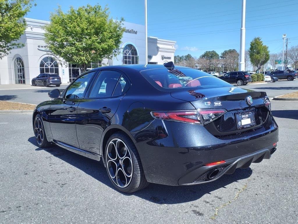 2025 Alfa Romeo Giulia Base - Photo 17