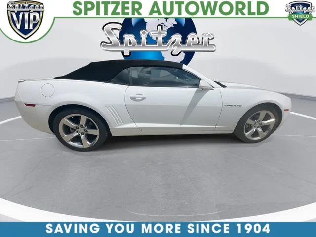 Used 2012 White Chevrolet 2LT image 10