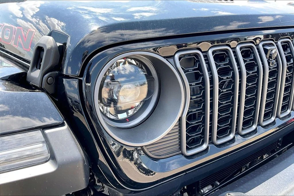 New 2026 Jeep Wrangler Rubicon X 4D Sport Utility