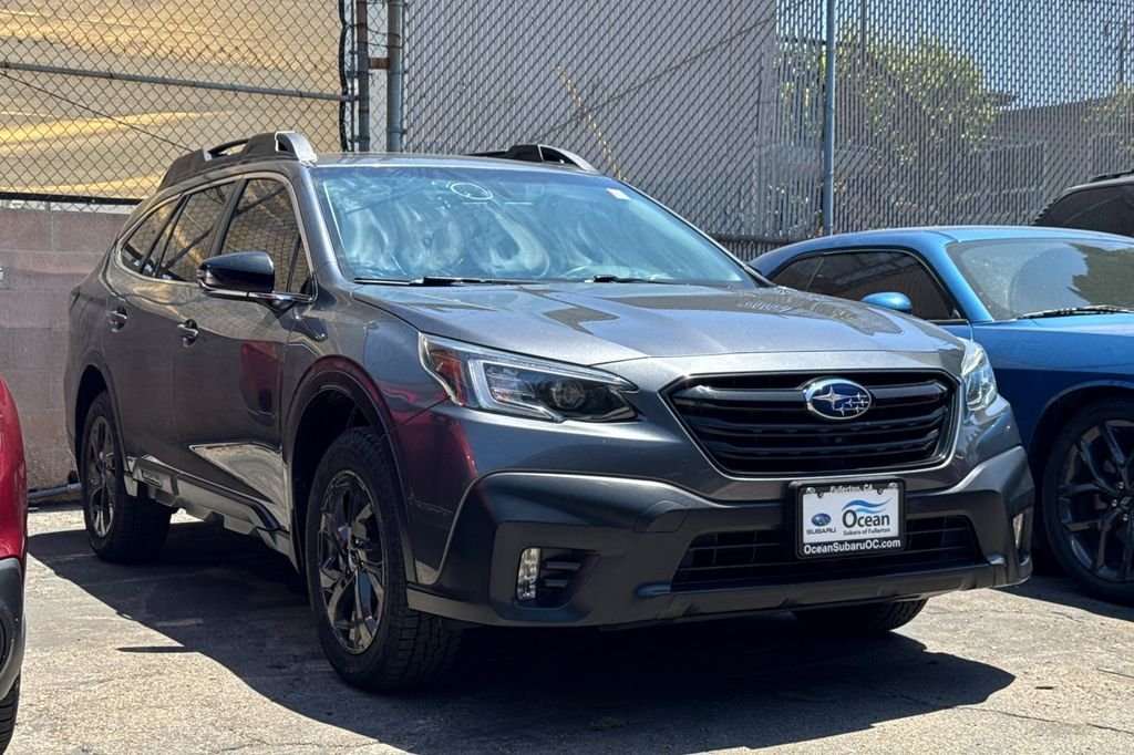 Used 2021 Gray Subaru Onyx Edition XT image 2