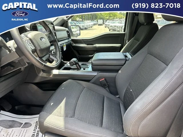 Used 2024 White Ford XLT image 19