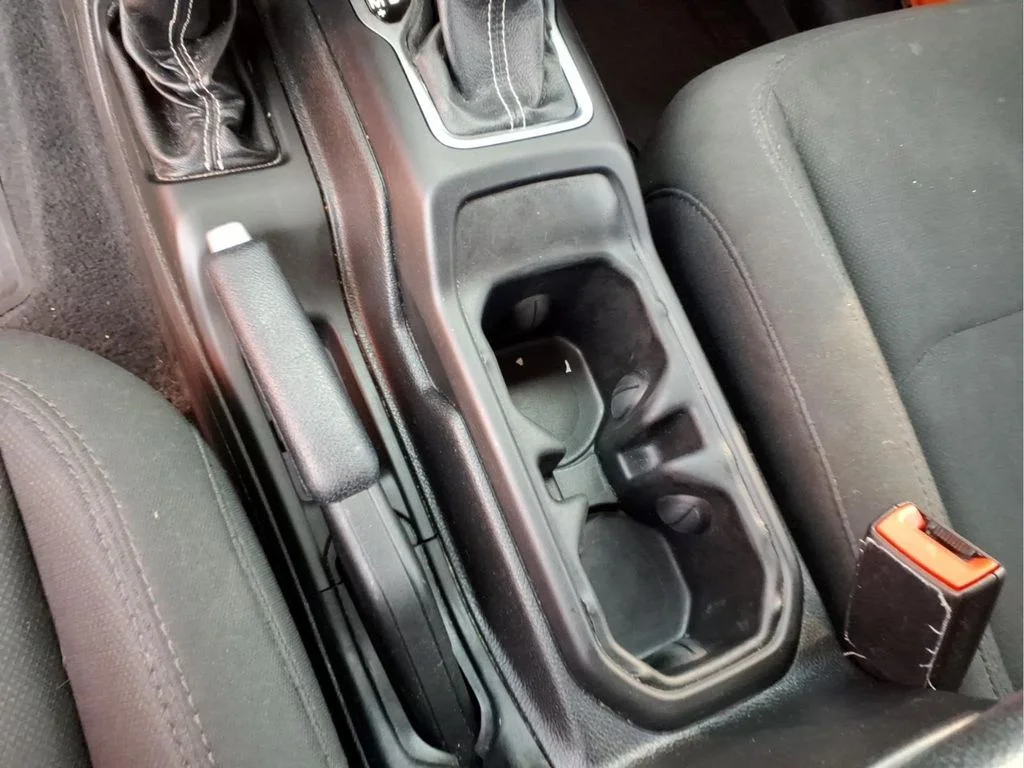 Used 2018 Orange Jeep Unlimited Sahara image 24