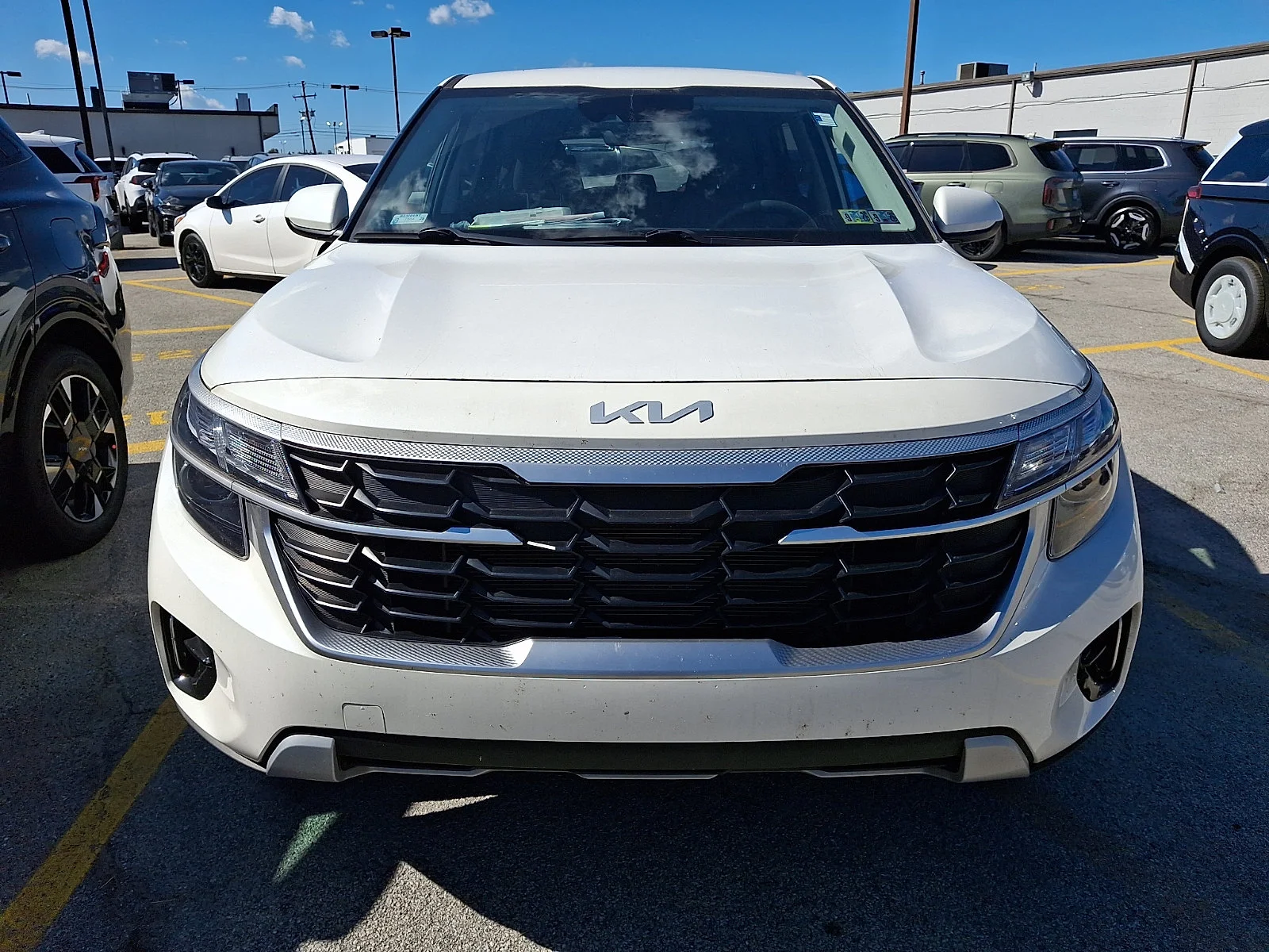 Certified Used 2024 White Kia LX image 2