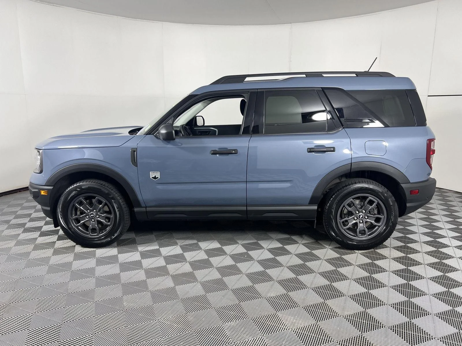 Used 2024 Azure Gray Metallic Tri-Coat Ford Big Bend image 7