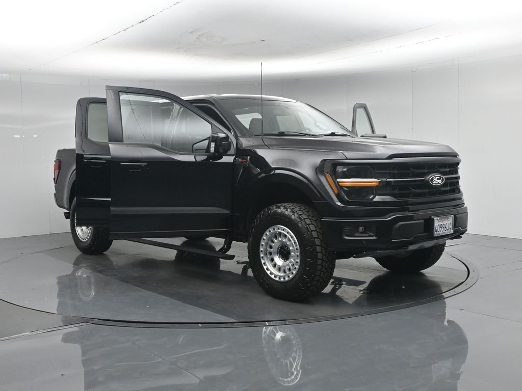 Used 2025 Black Ford XLT image 34