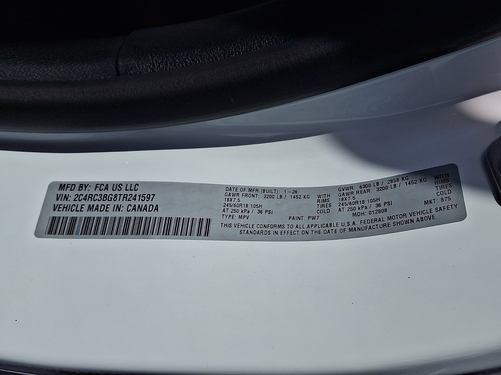 New 2026 Bright White Clear-Coat Exterior Paint Chrysler Select image 16