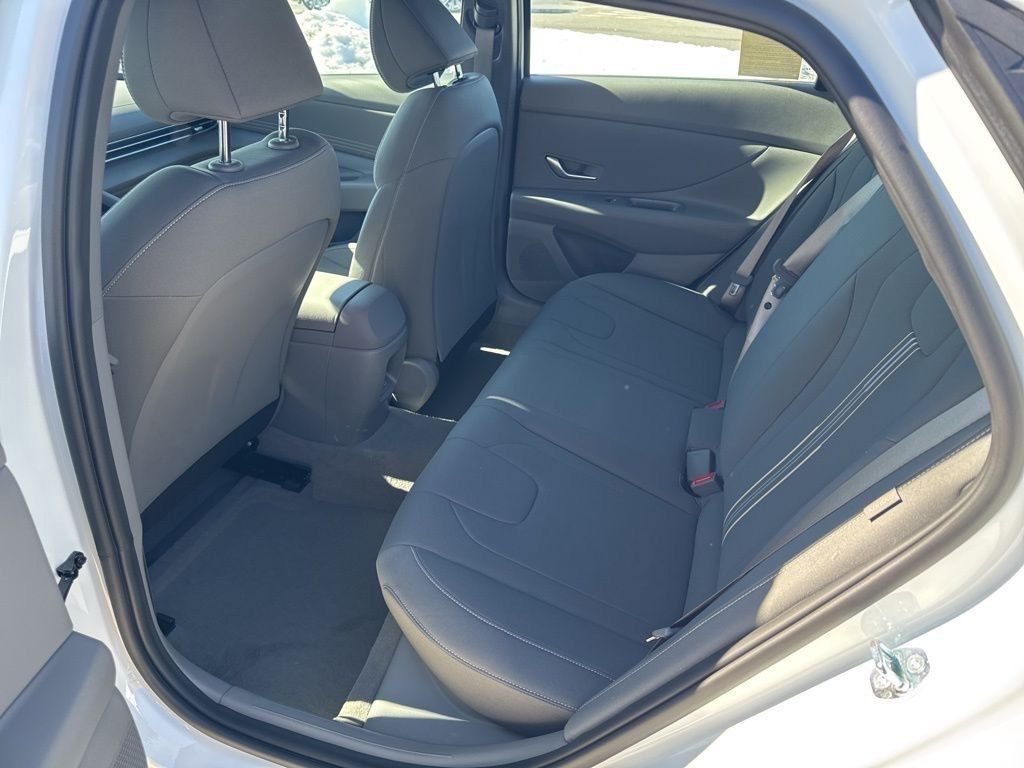 New 2026 White Hyundai SEL Sport image 14