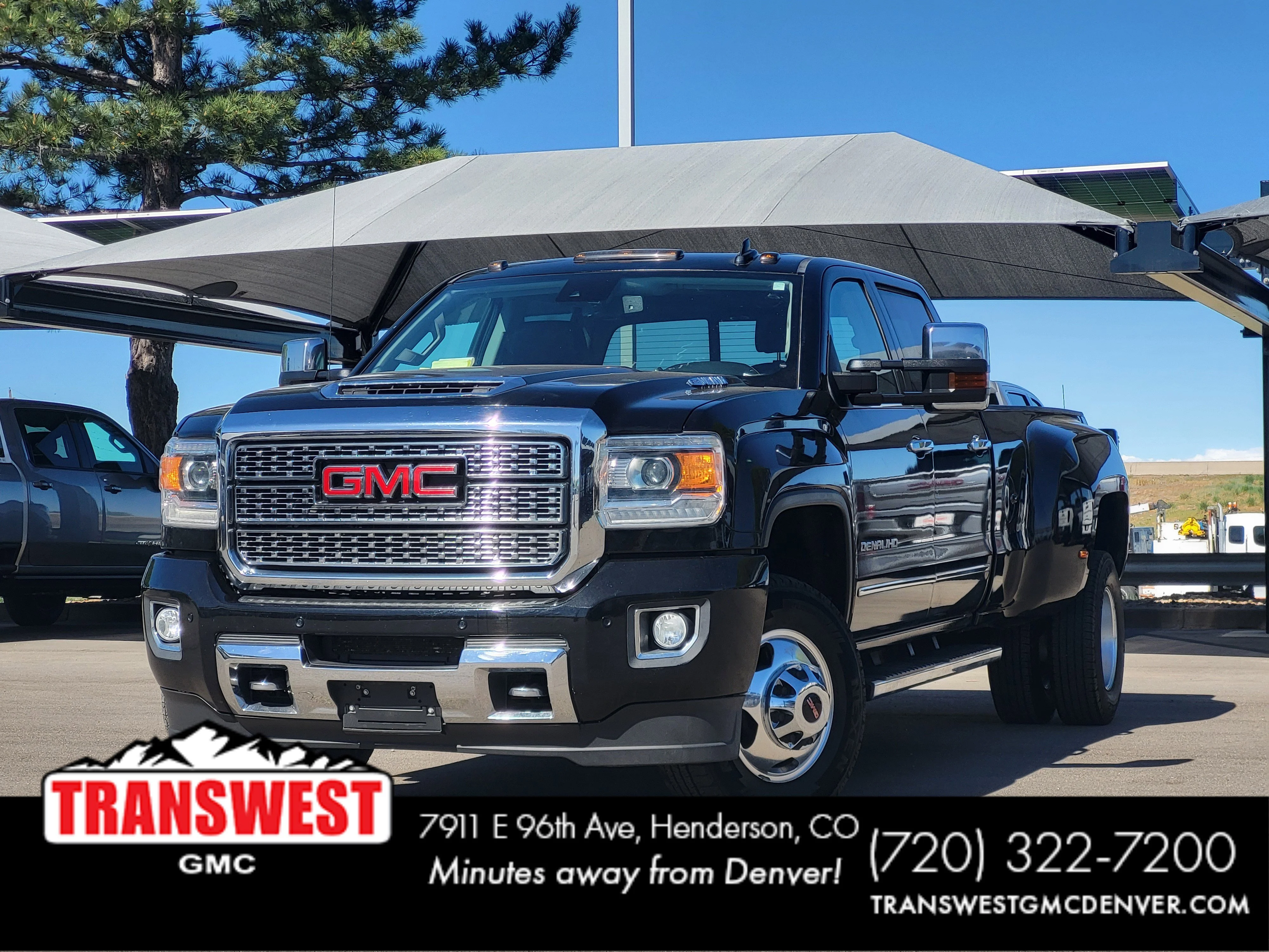 2019 GMC Sierra 4WD Crew Cab Standard Box Denali's photo